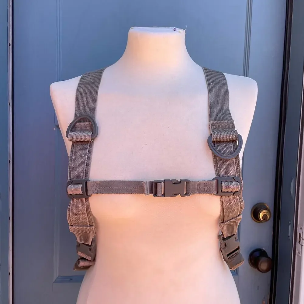 US Military MOLLEE II Hydration System Carrier *No Bladder*